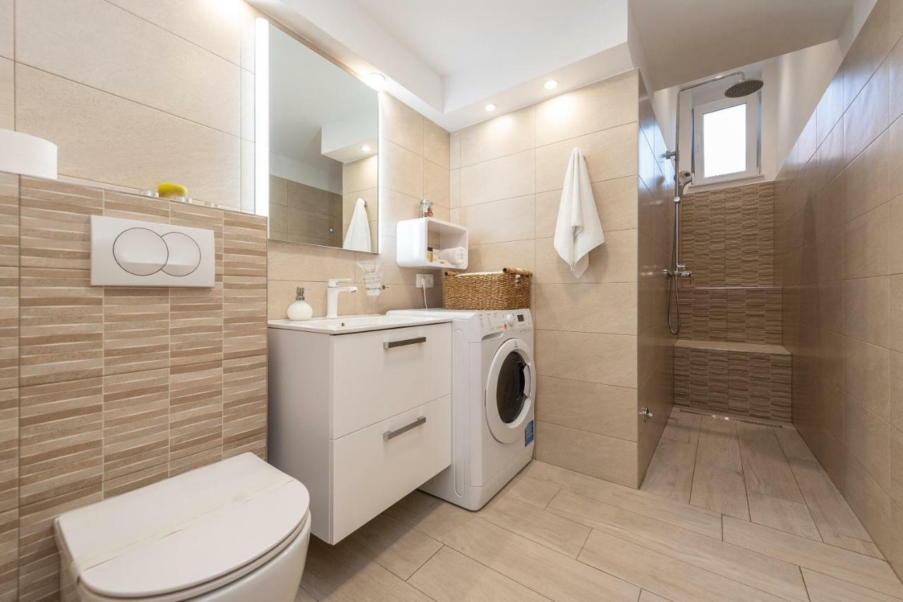 Apartments Luky Zadar Eksteriør billede